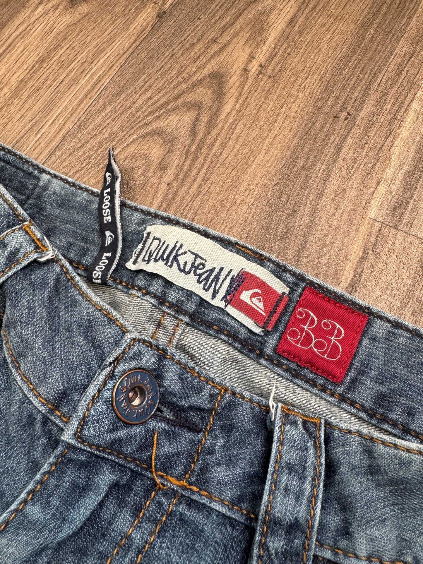 Quiksilver Embroidered Y2K Jeans