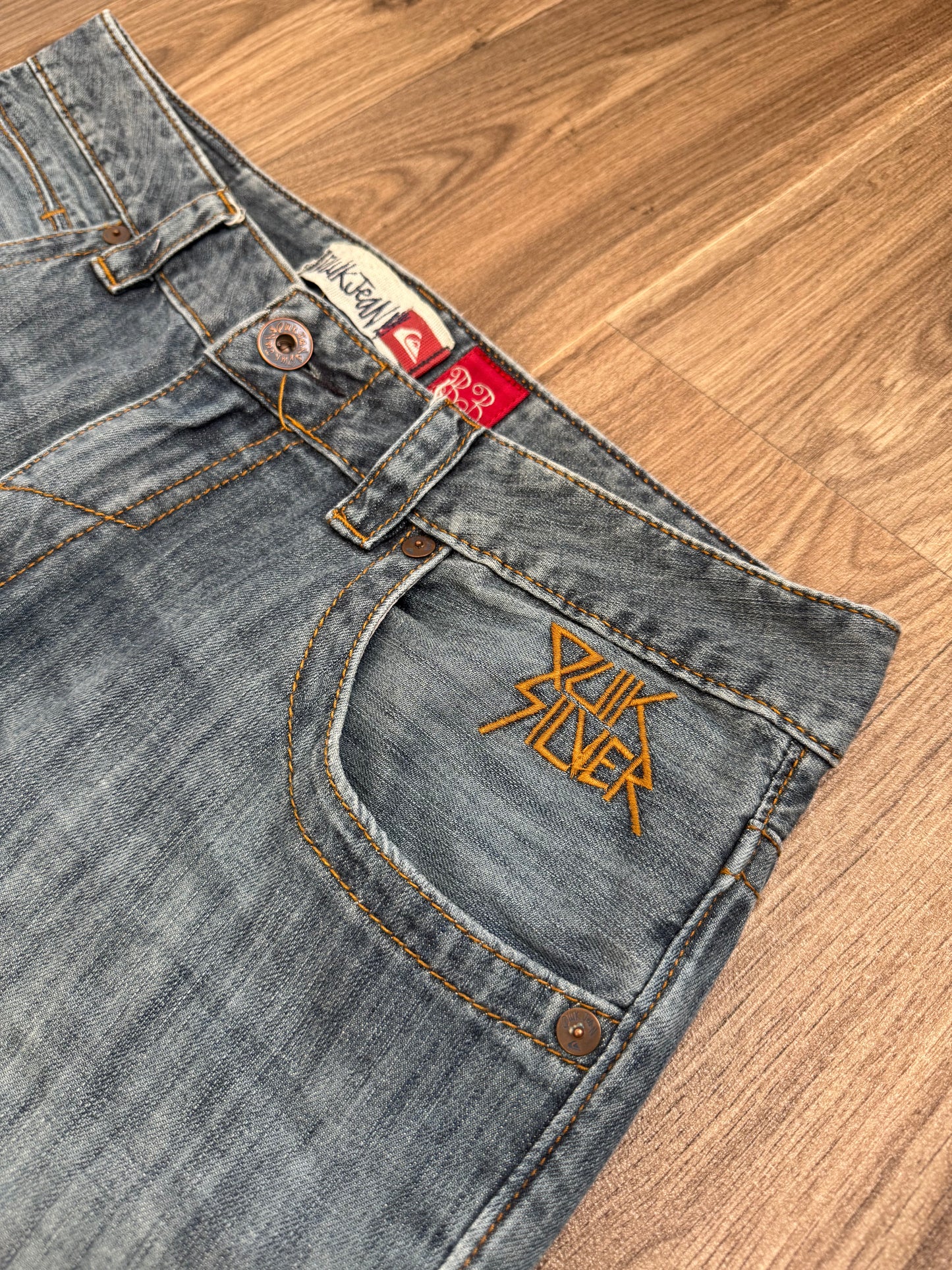 Quiksilver Embroidered Y2K Jeans
