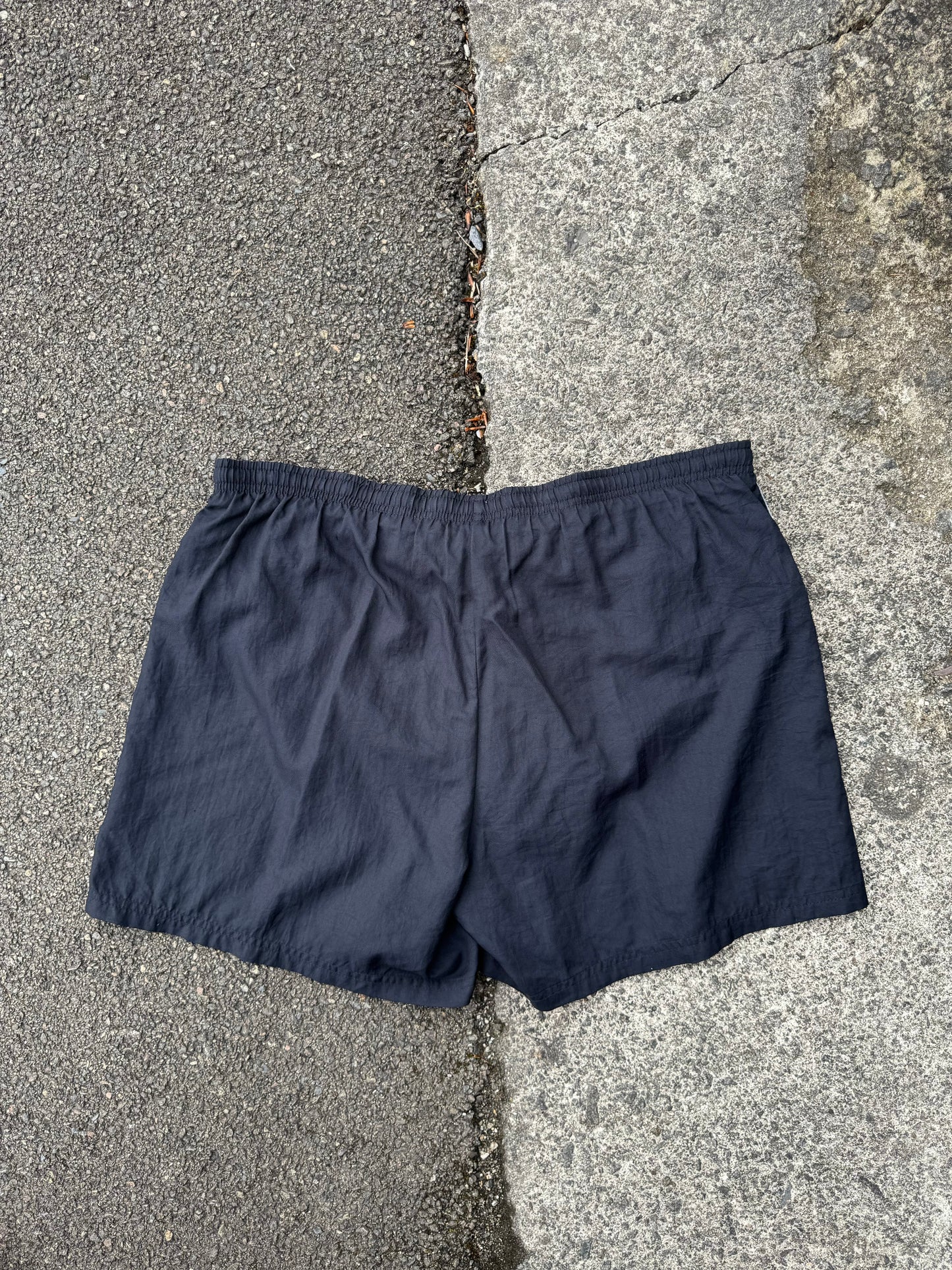 00’s Black / Grey Nike Shorts