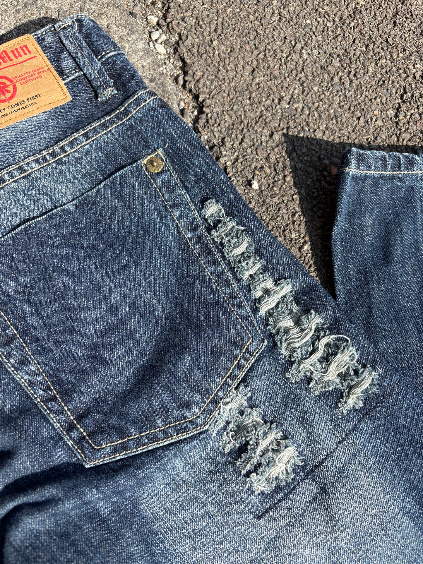 Y2K Eight Mun Denim Jeans