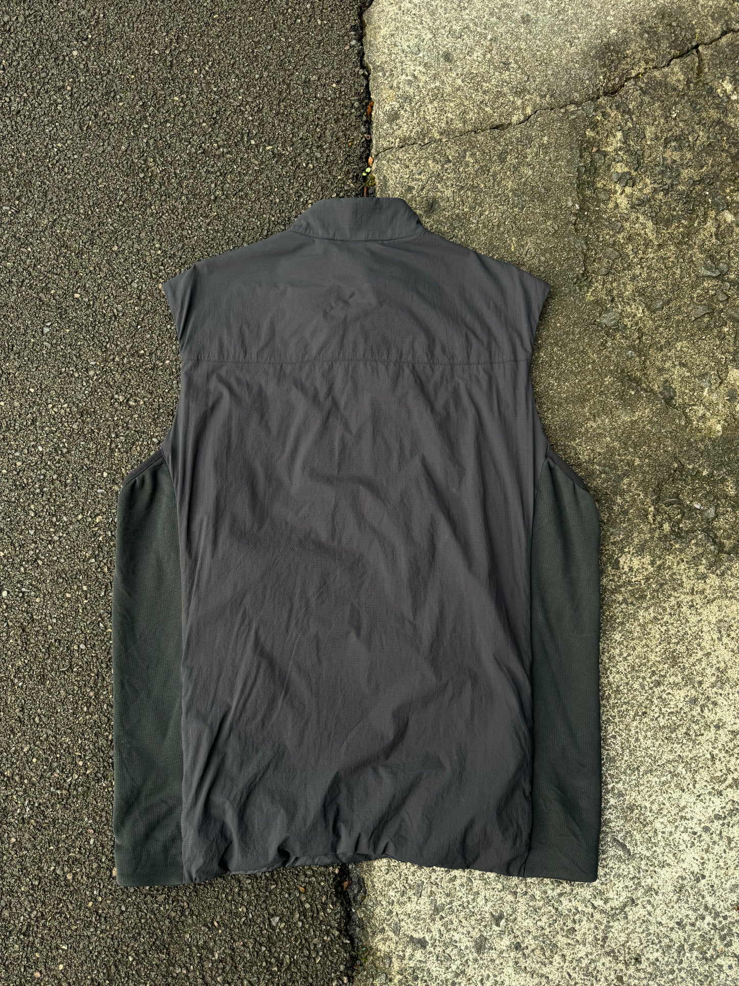 Arcteryx Black Atom Vest
