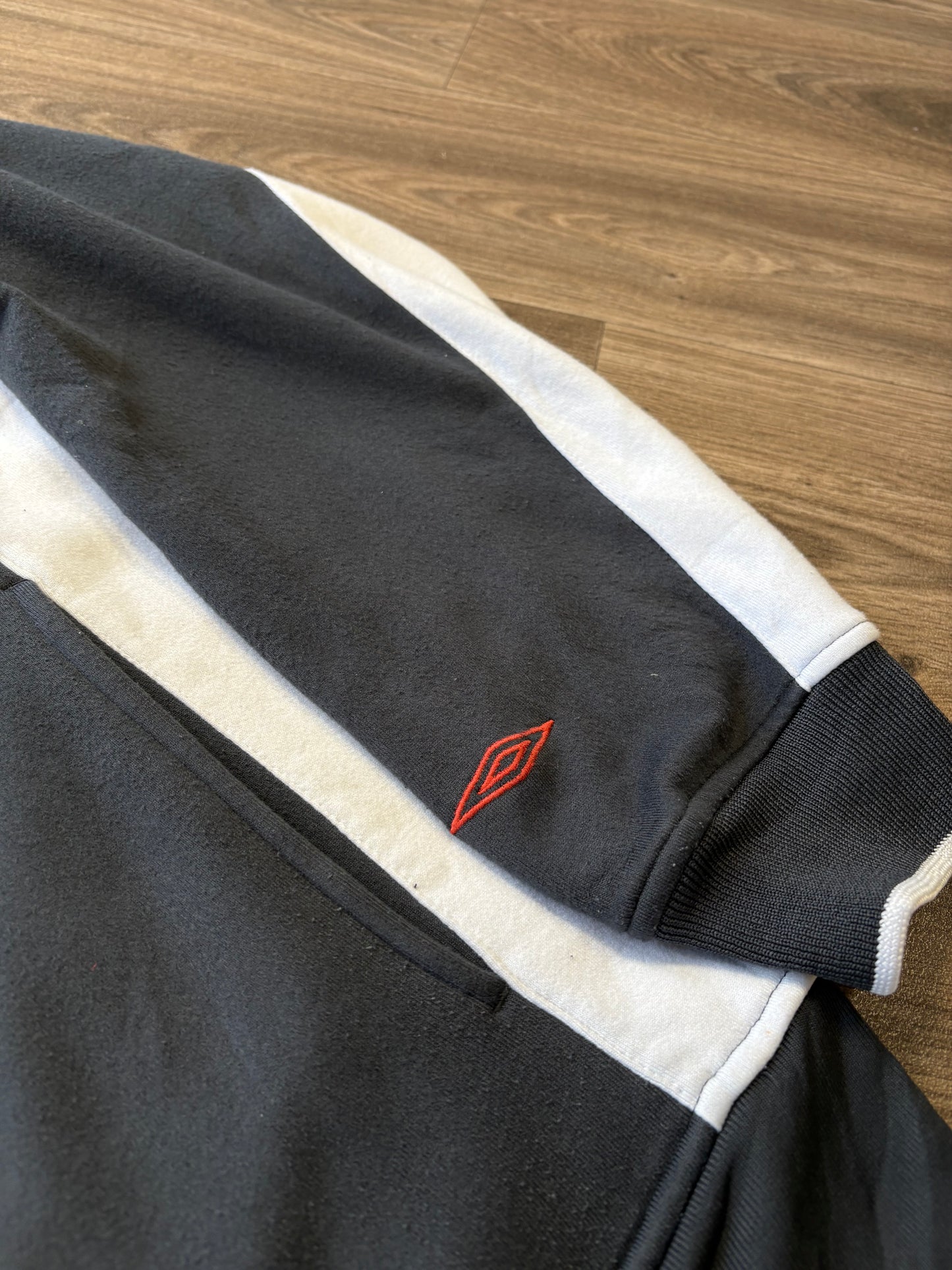 Vintage Umbro Black Hoodie