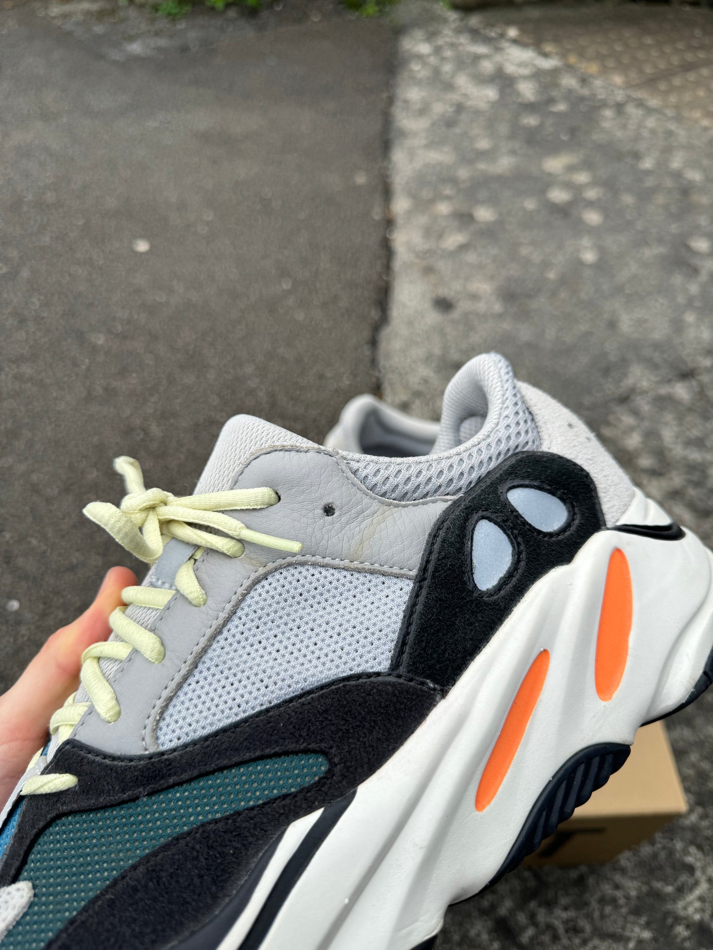 Yeezy 700 Waverunner