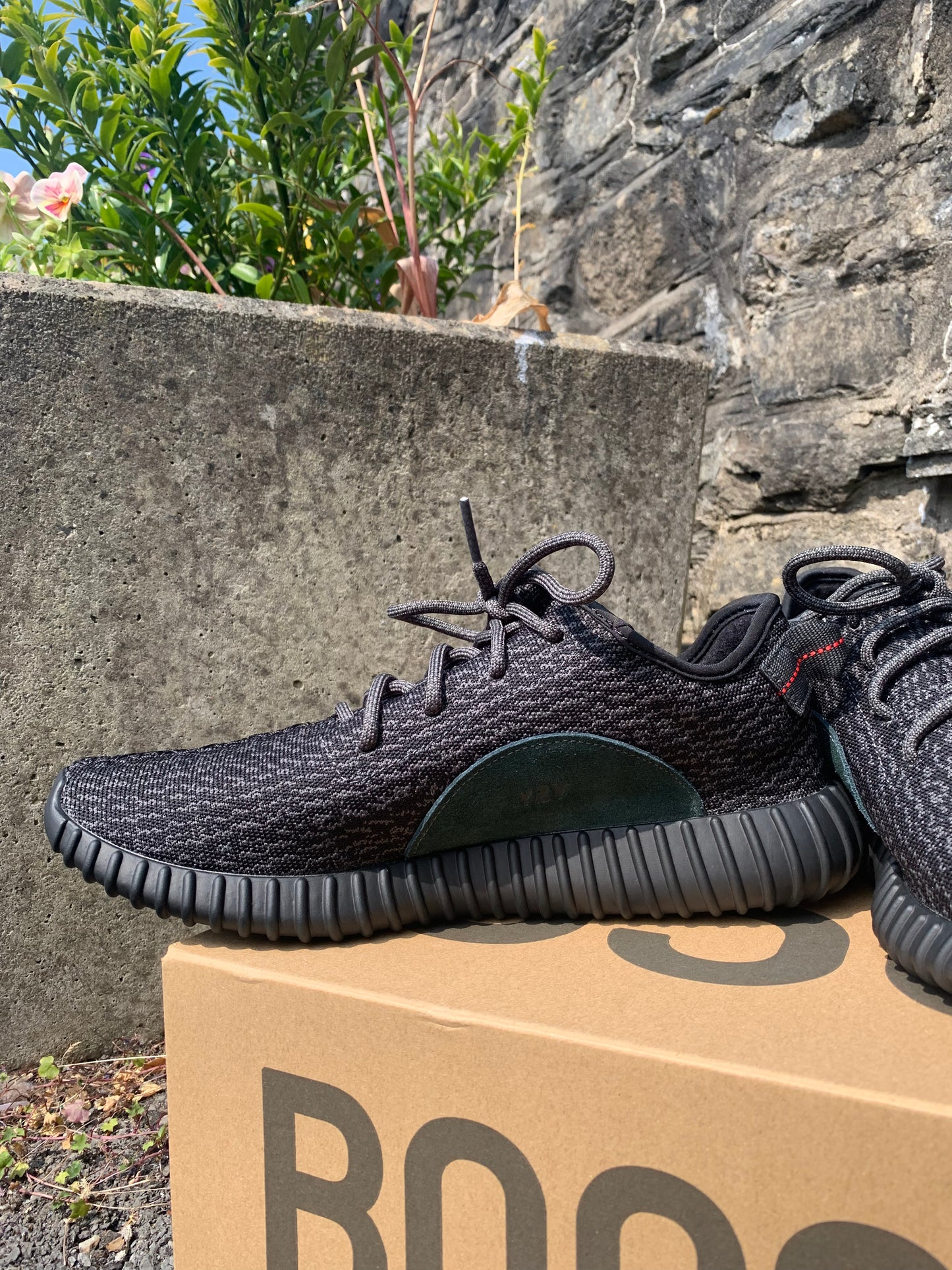 Adidas Yeezy Boost 350 Pirate Black 🔥